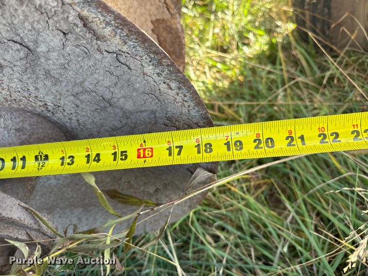 image for item FK0591 International 490 tandem disk