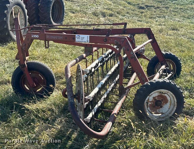 image for item FK0593 Hesston 3950 hay rake
