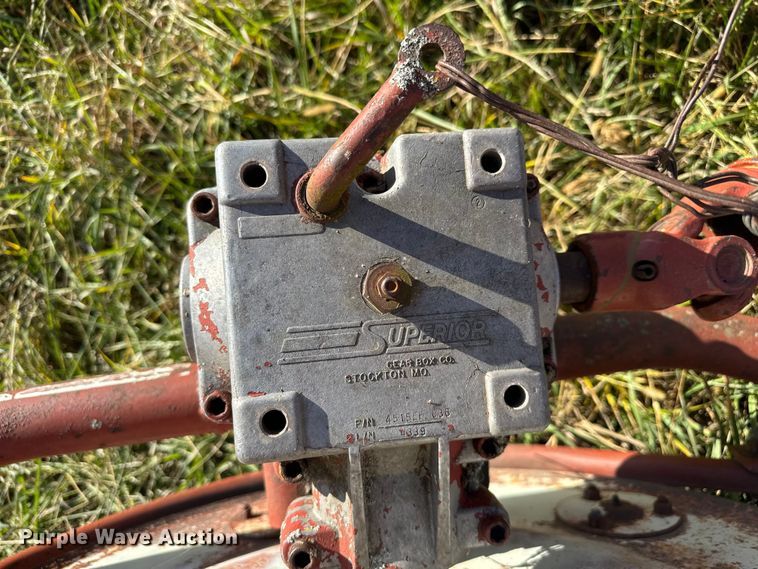 image for item FK0593 Hesston 3950 hay rake