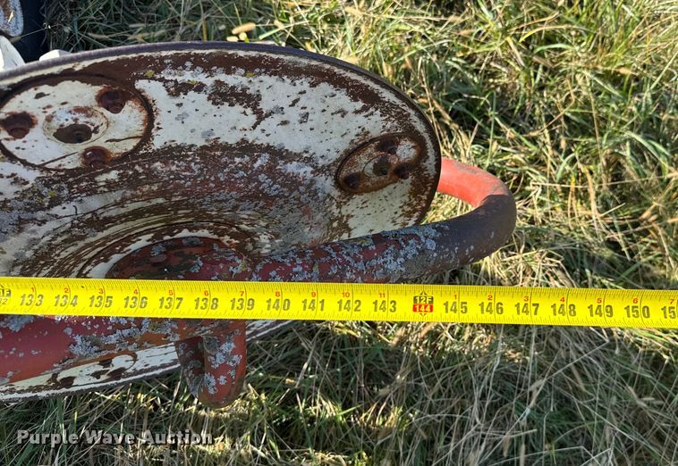 image for item FK0593 Hesston 3950 hay rake