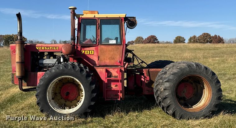image for item FK0594 1975 Versatile 700 4WD tractor