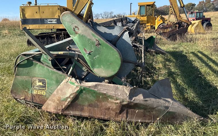 image for item FK0603 John Deere 220 flex head