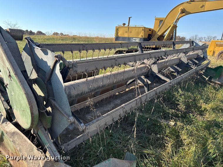 image for item FK0603 John Deere 220 flex head