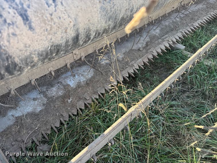 image for item FK0603 John Deere 220 flex head