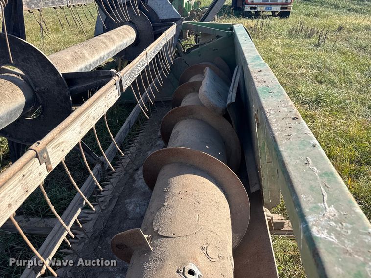 image for item FK0603 John Deere 220 flex head