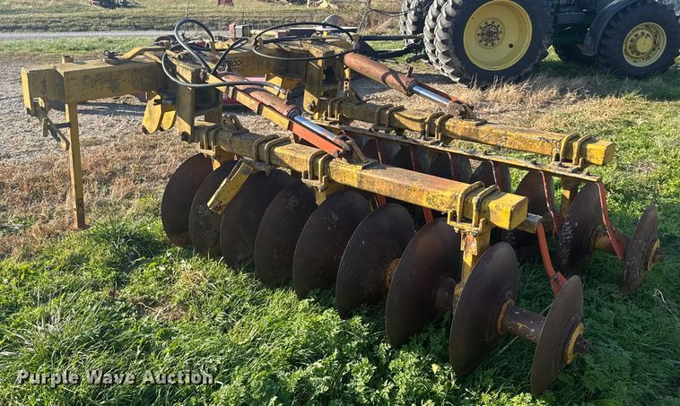 image for item FK0607 Amco TJ3-1626 terracing plow 