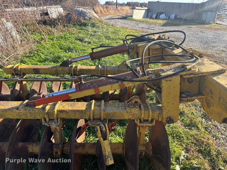 image for item FK0607 Amco TJ3-1626 terracing plow 