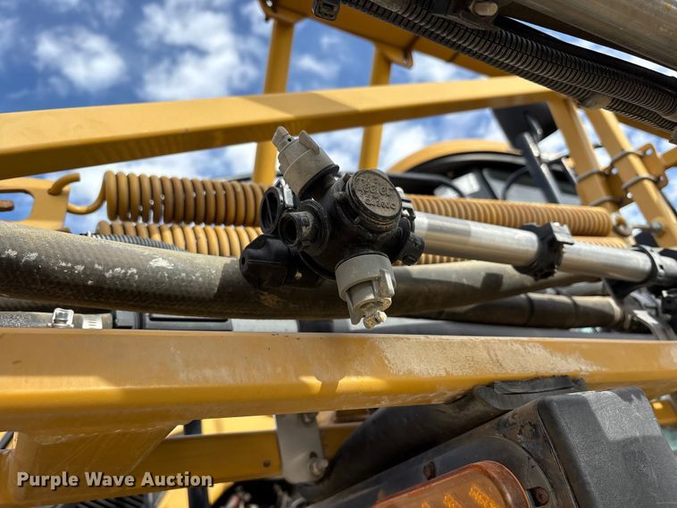 image for item FK1005 Rogator 1100B sprayer