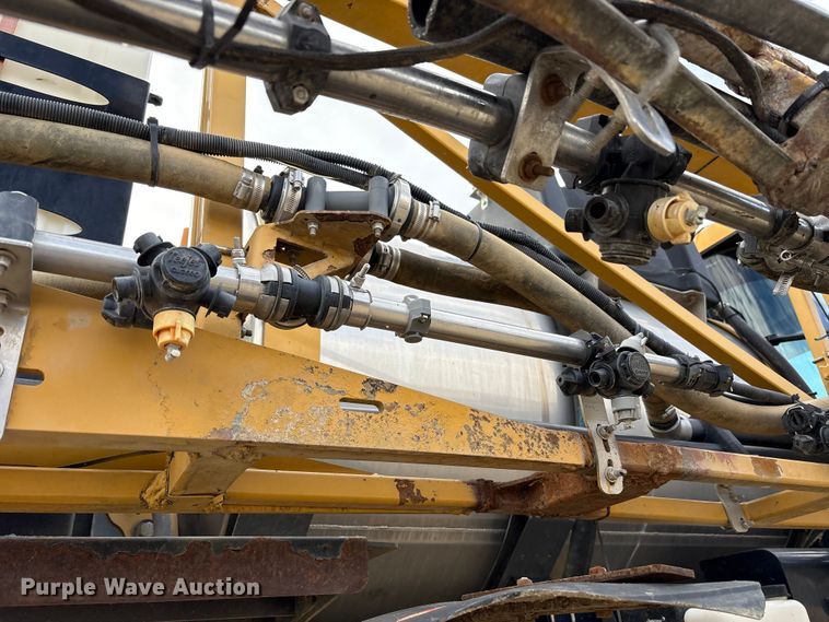 image for item FK1005 Rogator 1100B sprayer