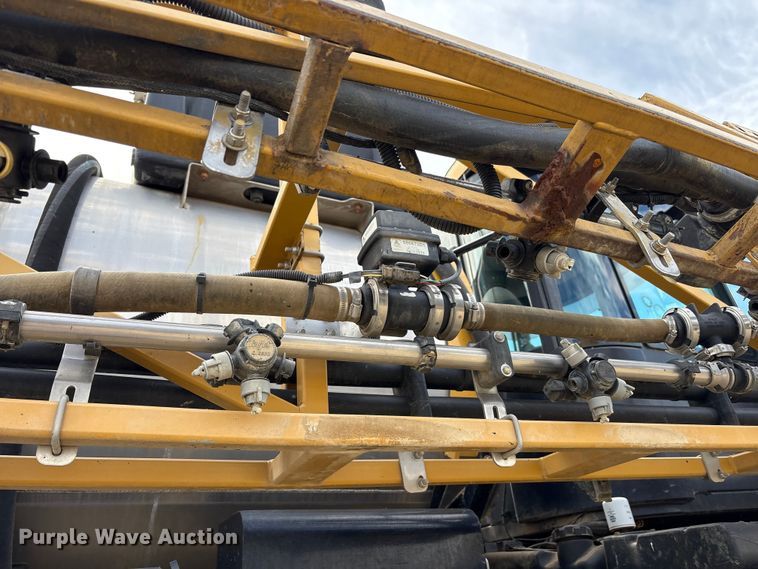 image for item FK1005 Rogator 1100B sprayer