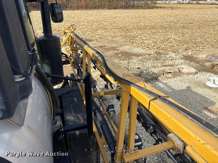 image for item FK1005 Rogator 1100B sprayer