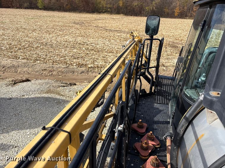 image for item FK1005 Rogator 1100B sprayer