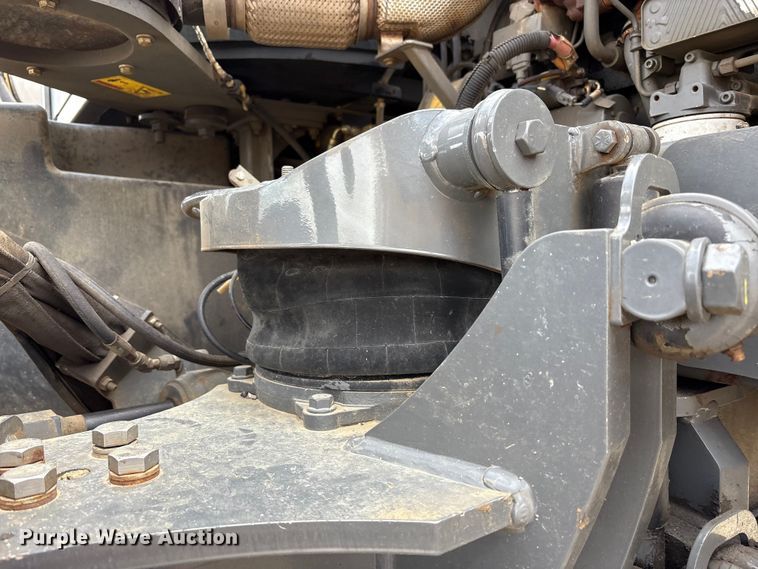 image for item FK1005 Rogator 1100B sprayer