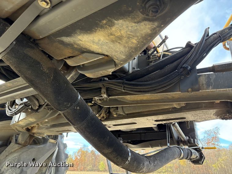 image for item FK1005 Rogator 1100B sprayer