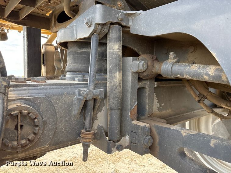 image for item FK1005 Rogator 1100B sprayer