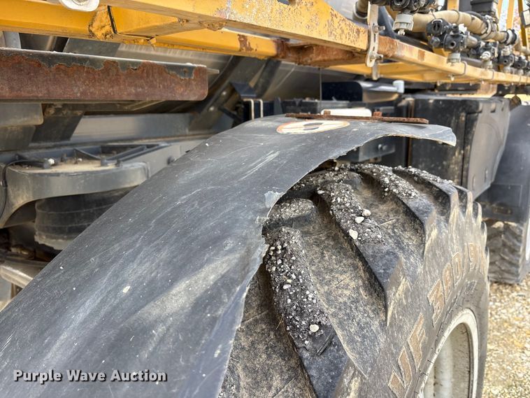 image for item FK1005 Rogator 1100B sprayer