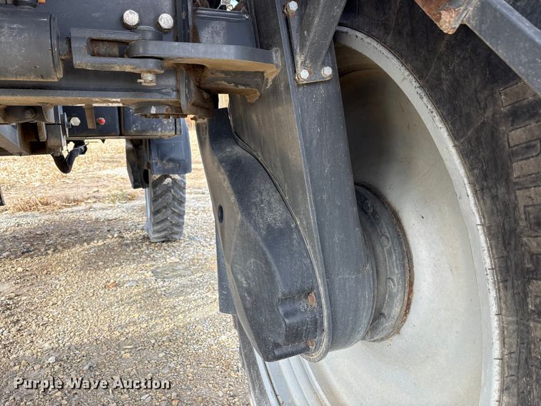 image for item FK1005 Rogator 1100B sprayer