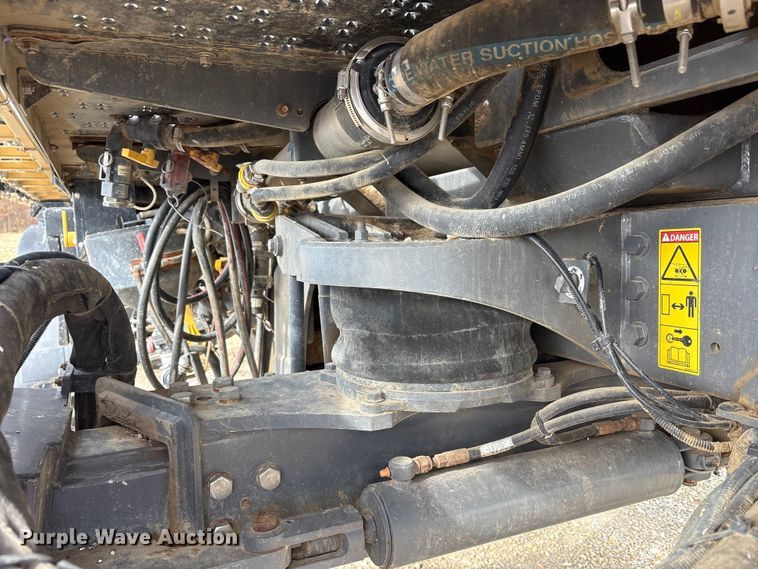 image for item FK1005 Rogator 1100B sprayer