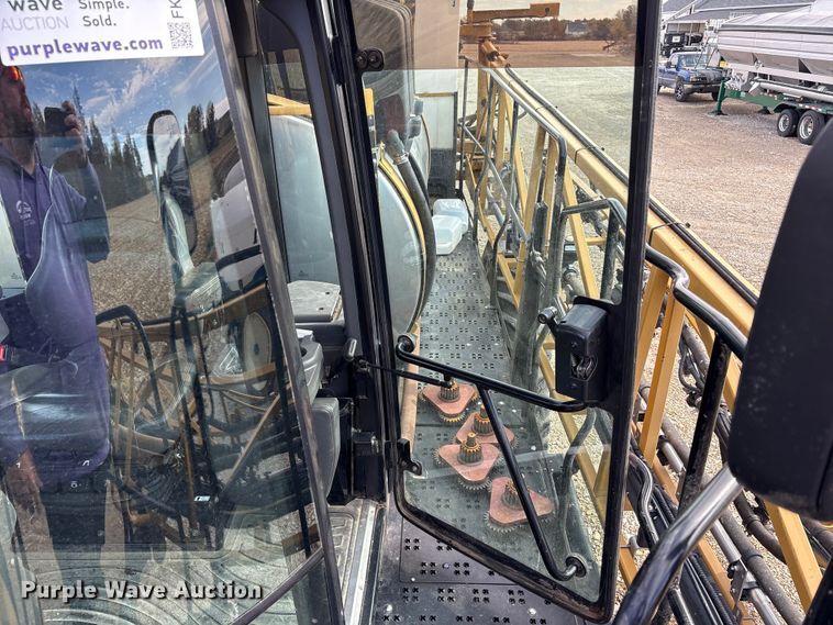 image for item FK1005 Rogator 1100B sprayer