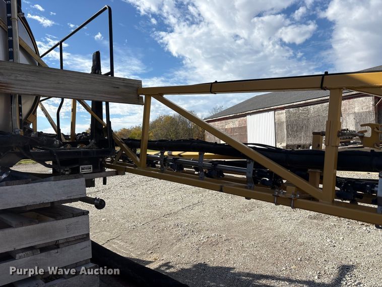 image for item FK1006 AGCO sprayer bed