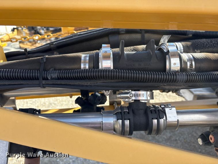 image for item FK1006 AGCO sprayer bed