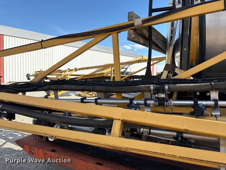 image for item FK1006 AGCO sprayer bed