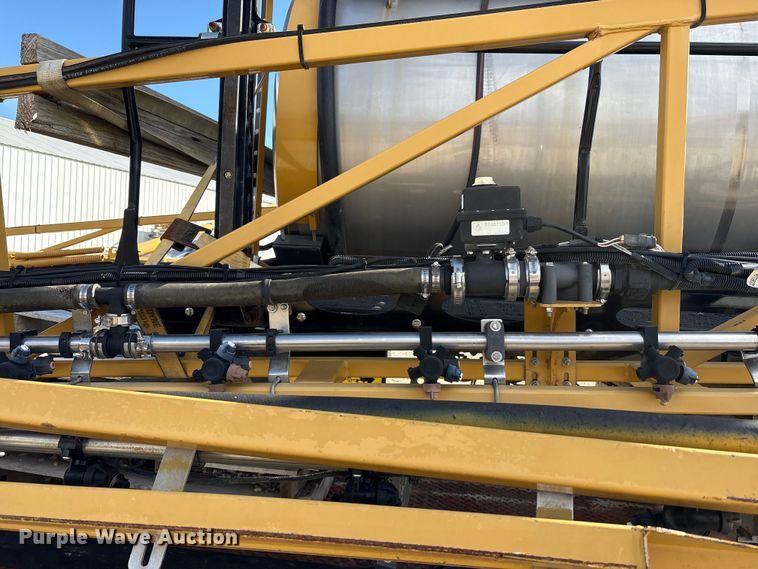 image for item FK1006 AGCO sprayer bed