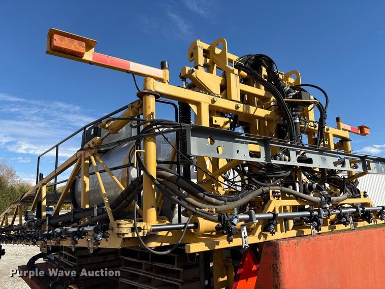 image for item FK1006 AGCO sprayer bed