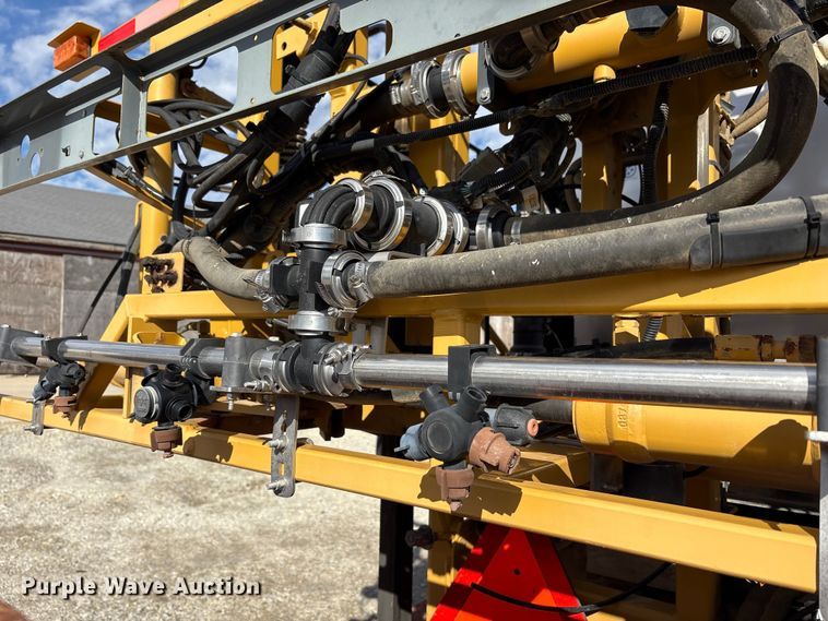 image for item FK1006 AGCO sprayer bed