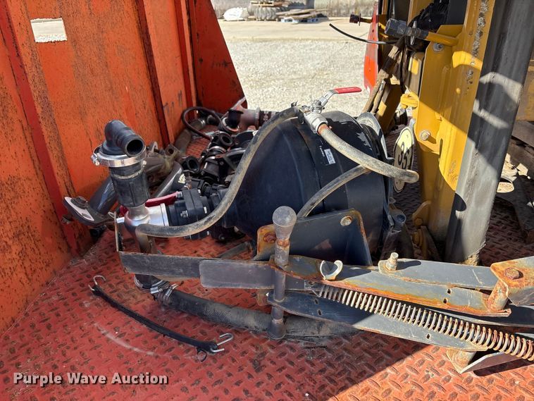 image for item FK1006 AGCO sprayer bed