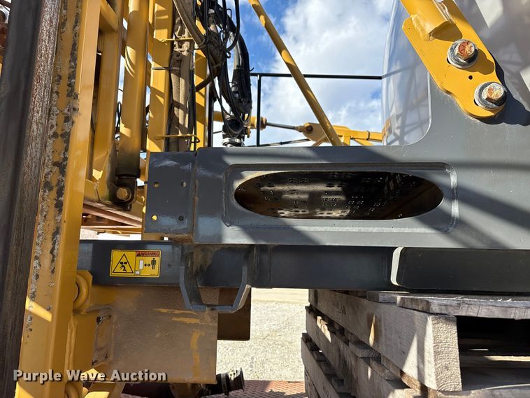 image for item FK1006 AGCO sprayer bed