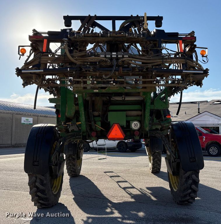 image for item FK1007 2011 John Deere 4830 sprayer