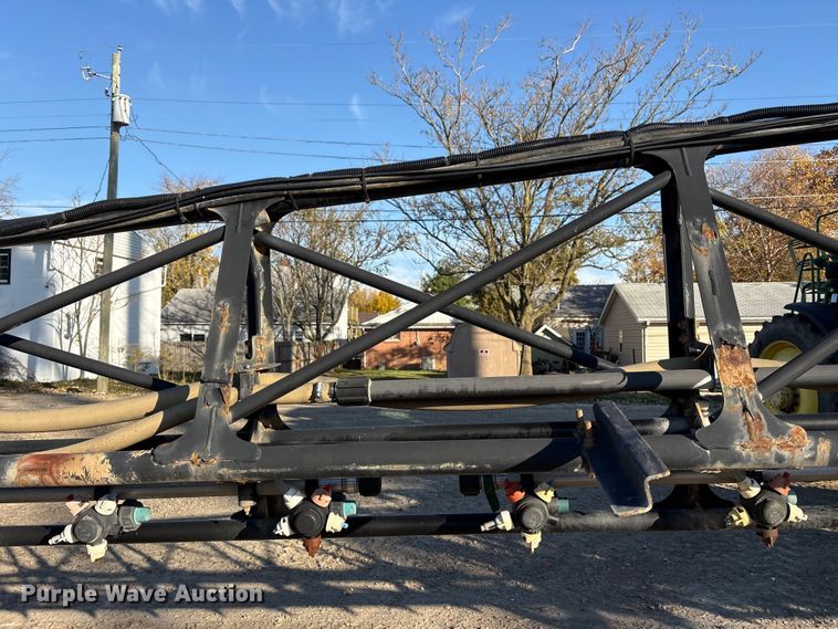 image for item FK1007 2011 John Deere 4830 sprayer