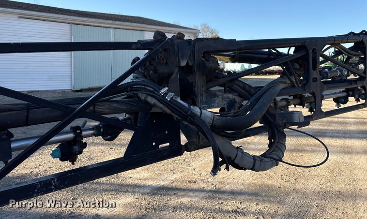 image for item FK1007 2011 John Deere 4830 sprayer