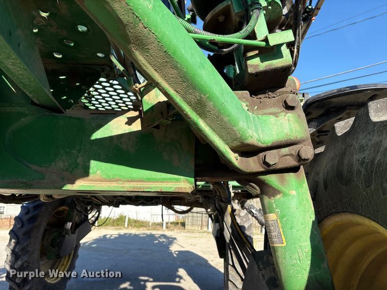 image for item FK1007 2011 John Deere 4830 sprayer