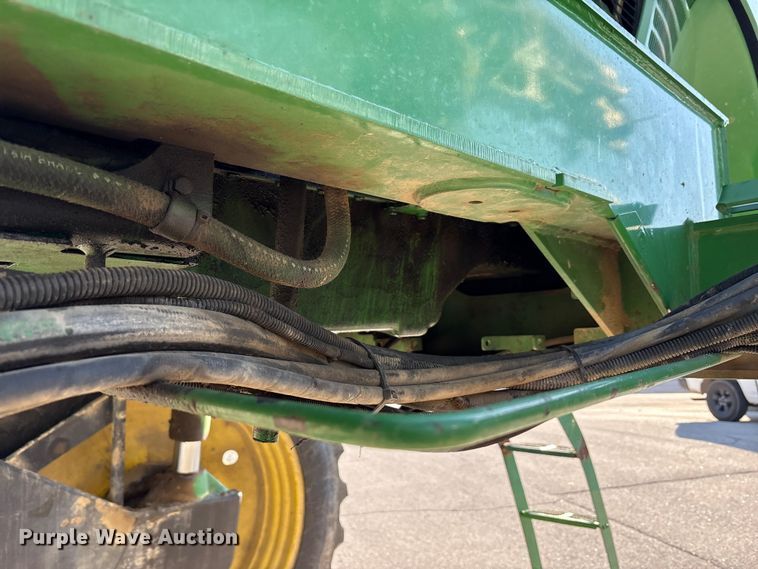 image for item FK1007 2011 John Deere 4830 sprayer