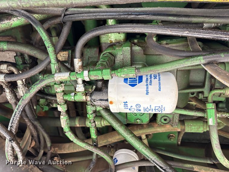 image for item FK1007 2011 John Deere 4830 sprayer
