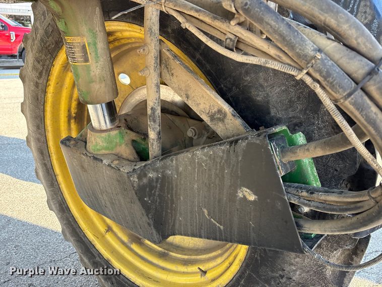 image for item FK1007 2011 John Deere 4830 sprayer