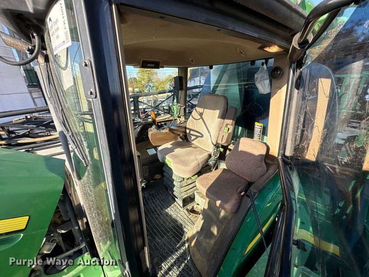 image for item FK1007 2011 John Deere 4830 sprayer