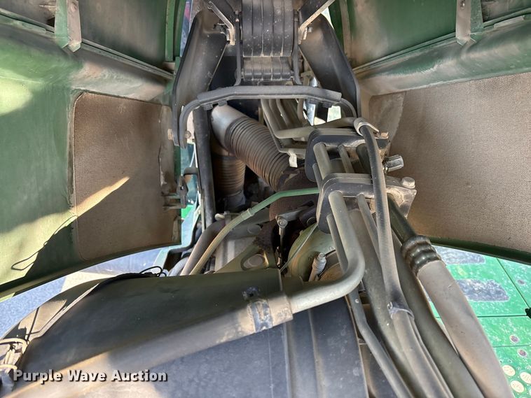 image for item FK1007 2011 John Deere 4830 sprayer