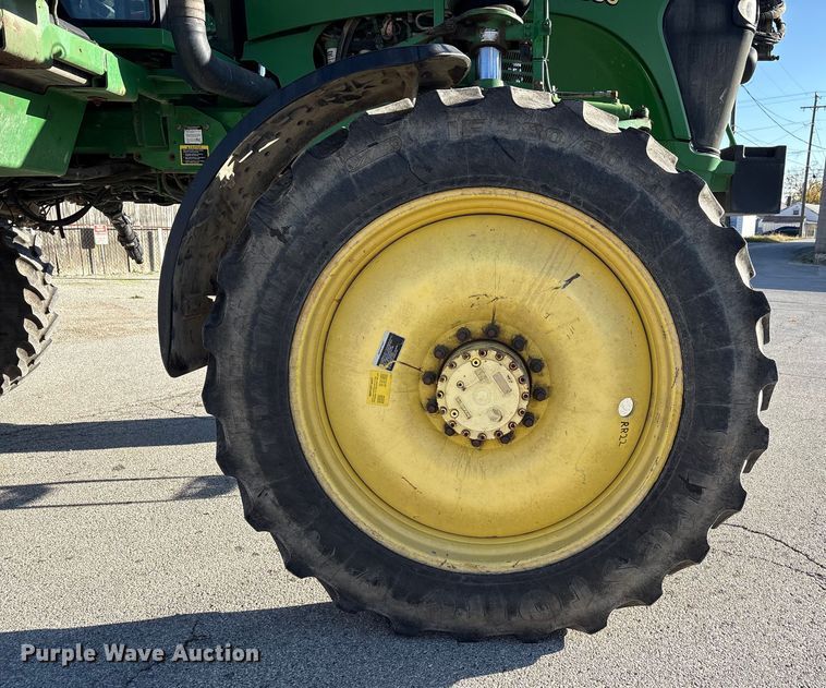 image for item FK1007 2011 John Deere 4830 sprayer