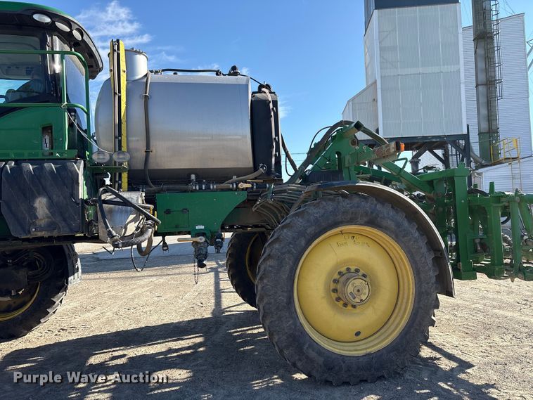 image for item FK1008 2016 John Deere R4038 sprayer