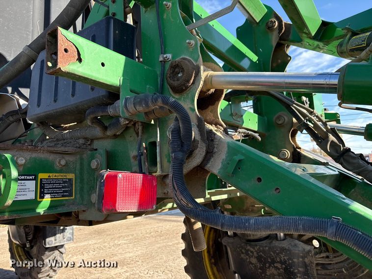 image for item FK1008 2016 John Deere R4038 sprayer