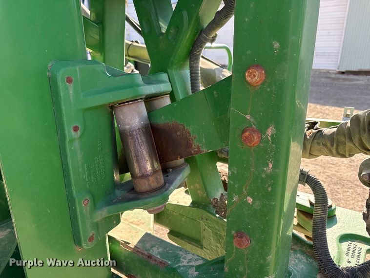 image for item FK1008 2016 John Deere R4038 sprayer