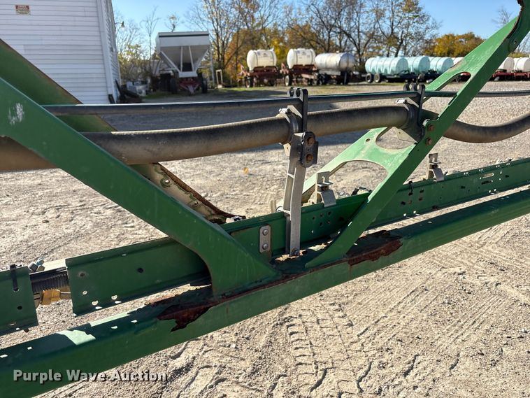 image for item FK1008 2016 John Deere R4038 sprayer
