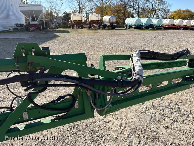 image for item FK1008 2016 John Deere R4038 sprayer