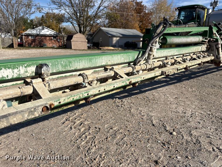 image for item FK1008 2016 John Deere R4038 sprayer