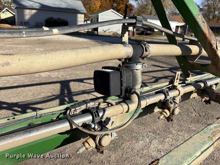 image for item FK1008 2016 John Deere R4038 sprayer
