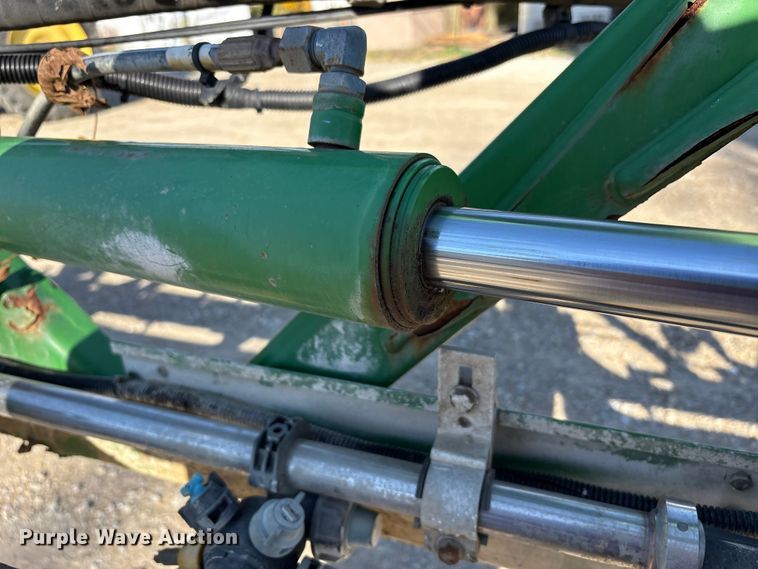 image for item FK1008 2016 John Deere R4038 sprayer