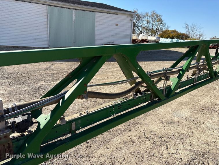 image for item FK1008 2016 John Deere R4038 sprayer